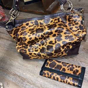 Eurasian Lynx print shoulder bag with matching wallet